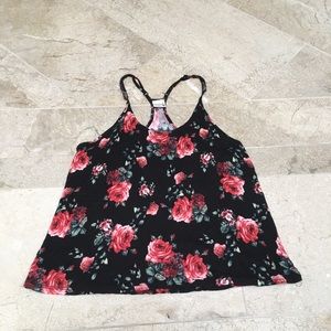 🦋 5 for $20 🦋 black floral tank top